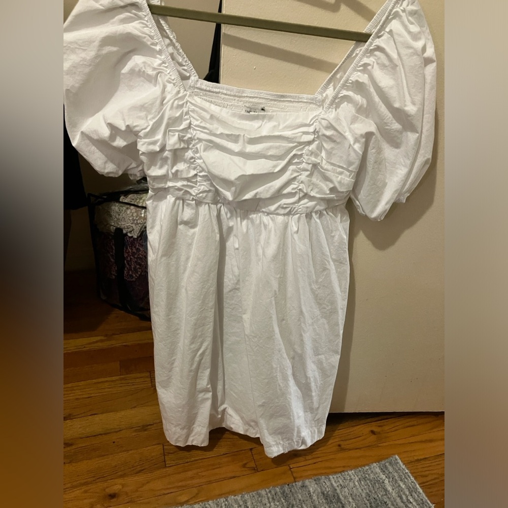 Elegant White Midi Dress